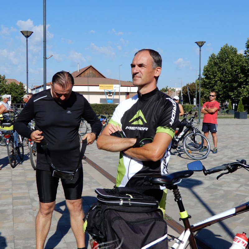 Kerékpártúra az autópályán 26